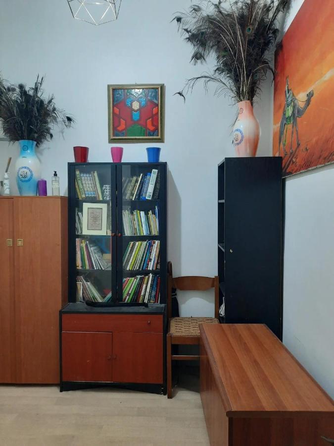 A Room In A Beautiful Apartment In The City Center Milano Dış mekan fotoğraf