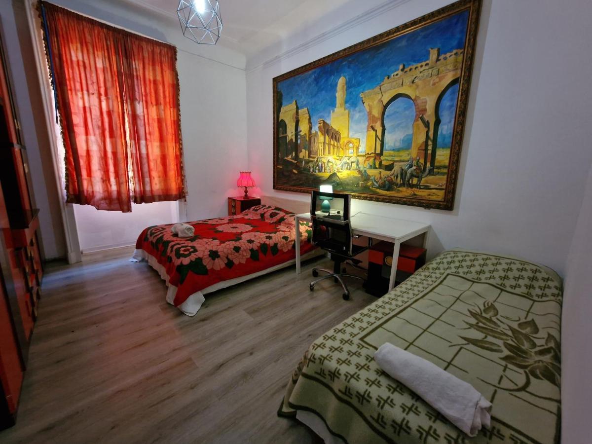 A Room In A Beautiful Apartment In The City Center Milano Dış mekan fotoğraf